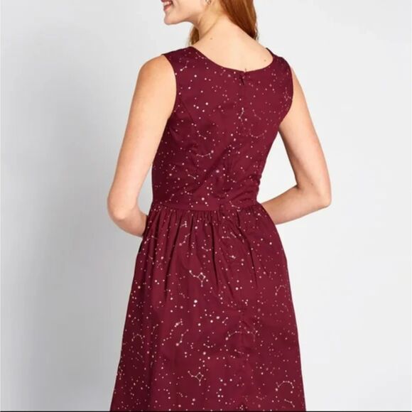 Modcloth Stars Constellations Dress - Burgundy 10 - Picture 2 of 9